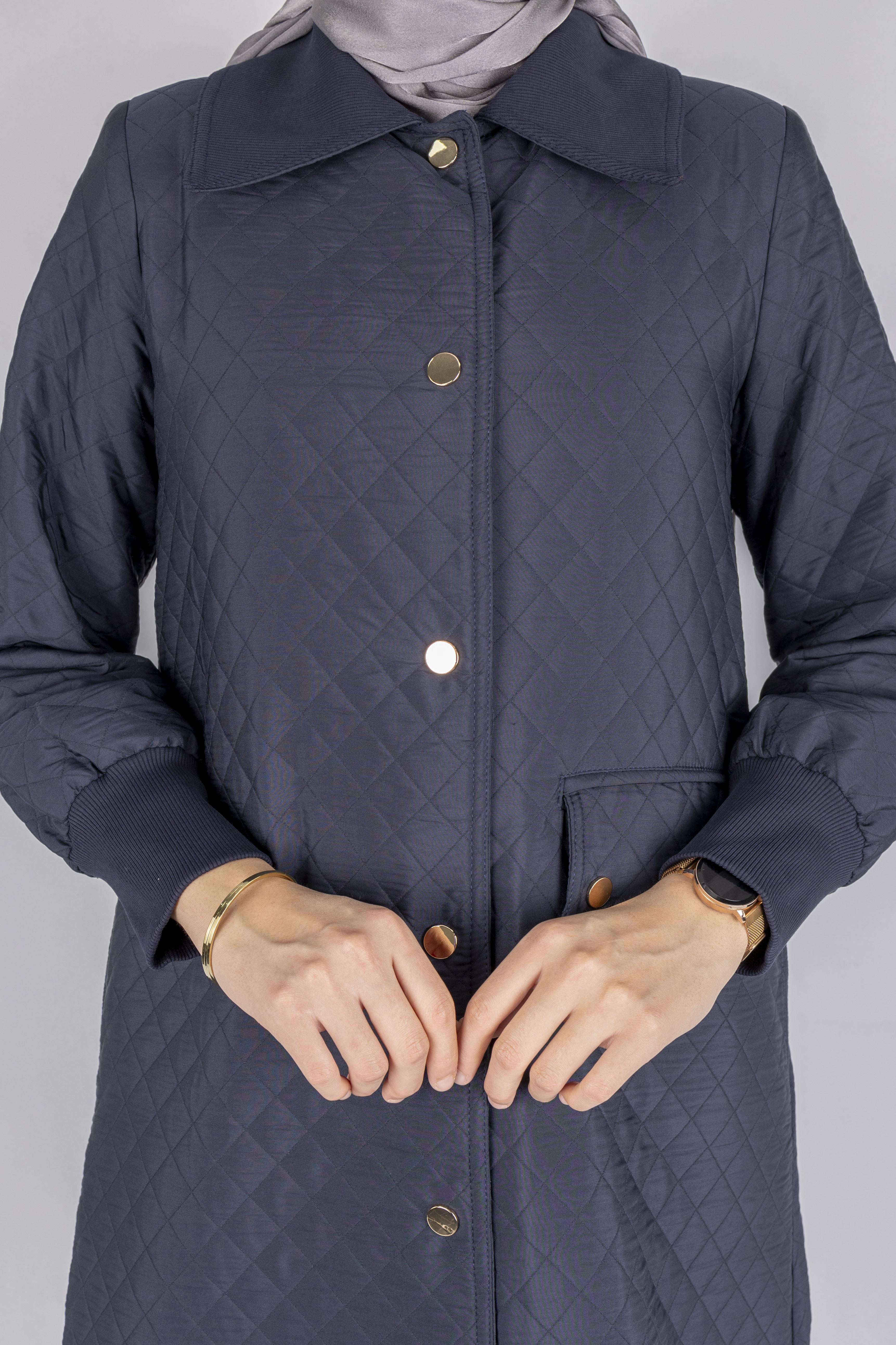 Çıtçıt Düğmeli Kapitone Tesettür Kap Lacivert OTW36297