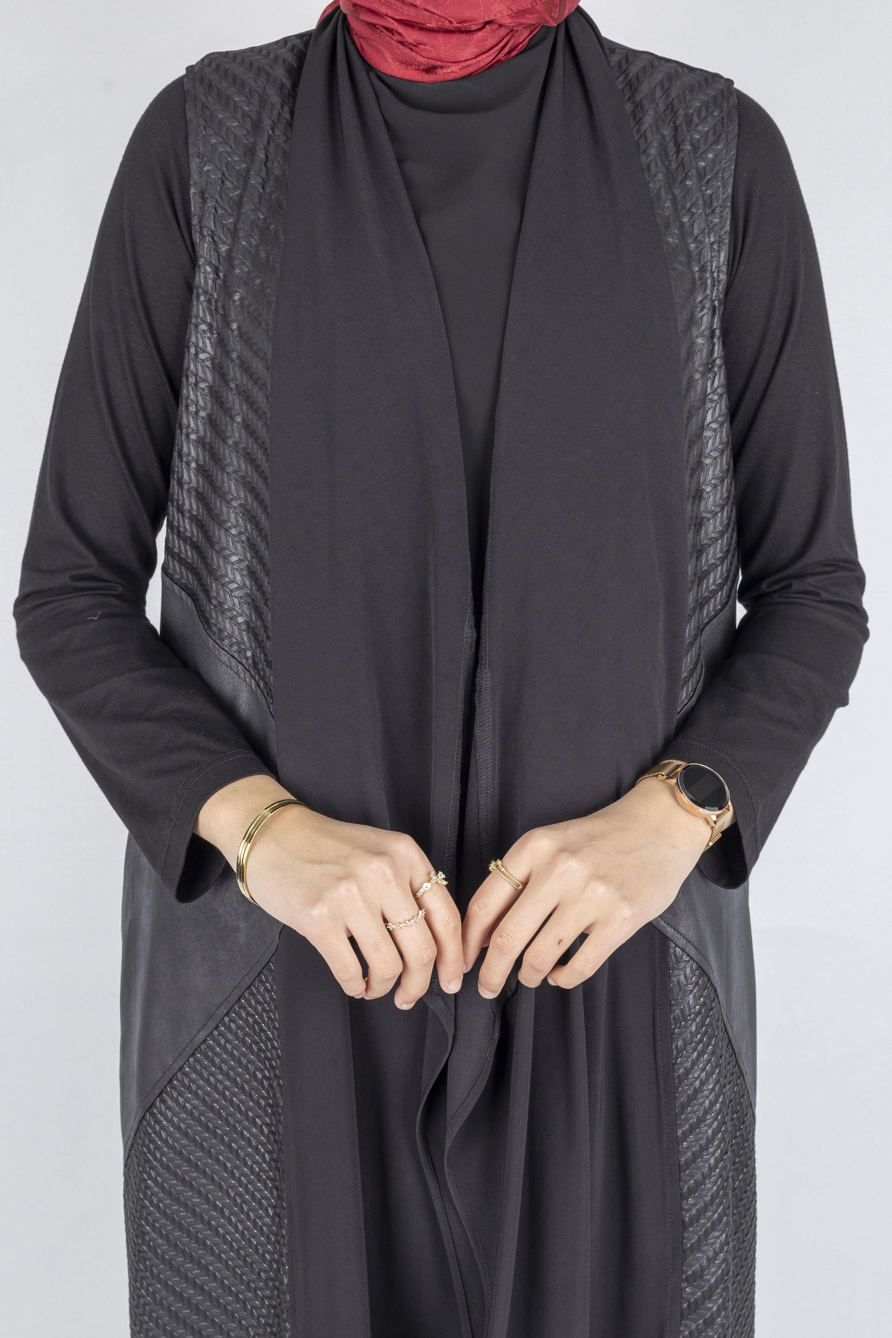 Deri Detaylı Uzun Yelek Siyah OTW25260