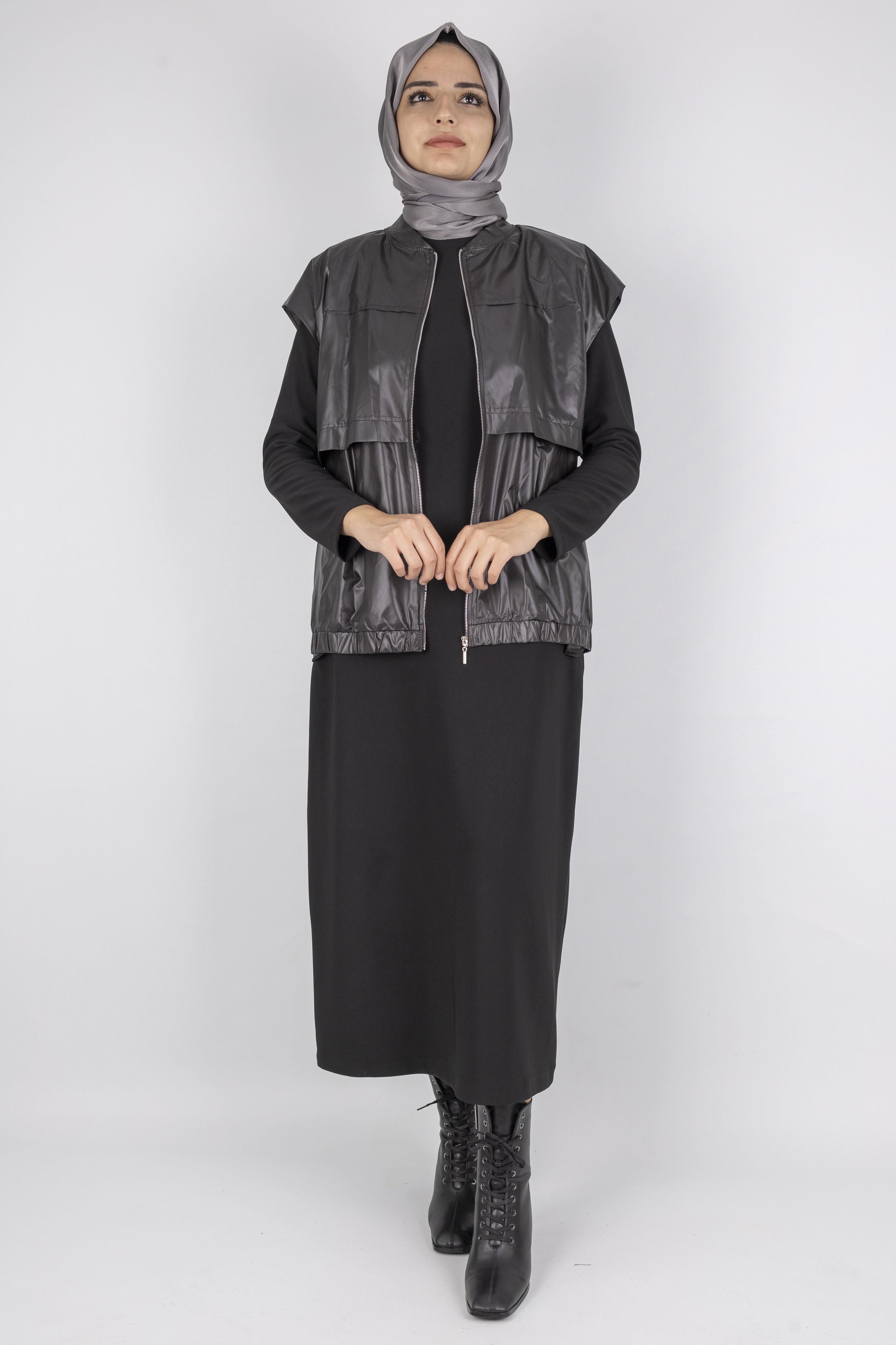 Deri Yelekli Tesettür Elbise Siyah OTW7260