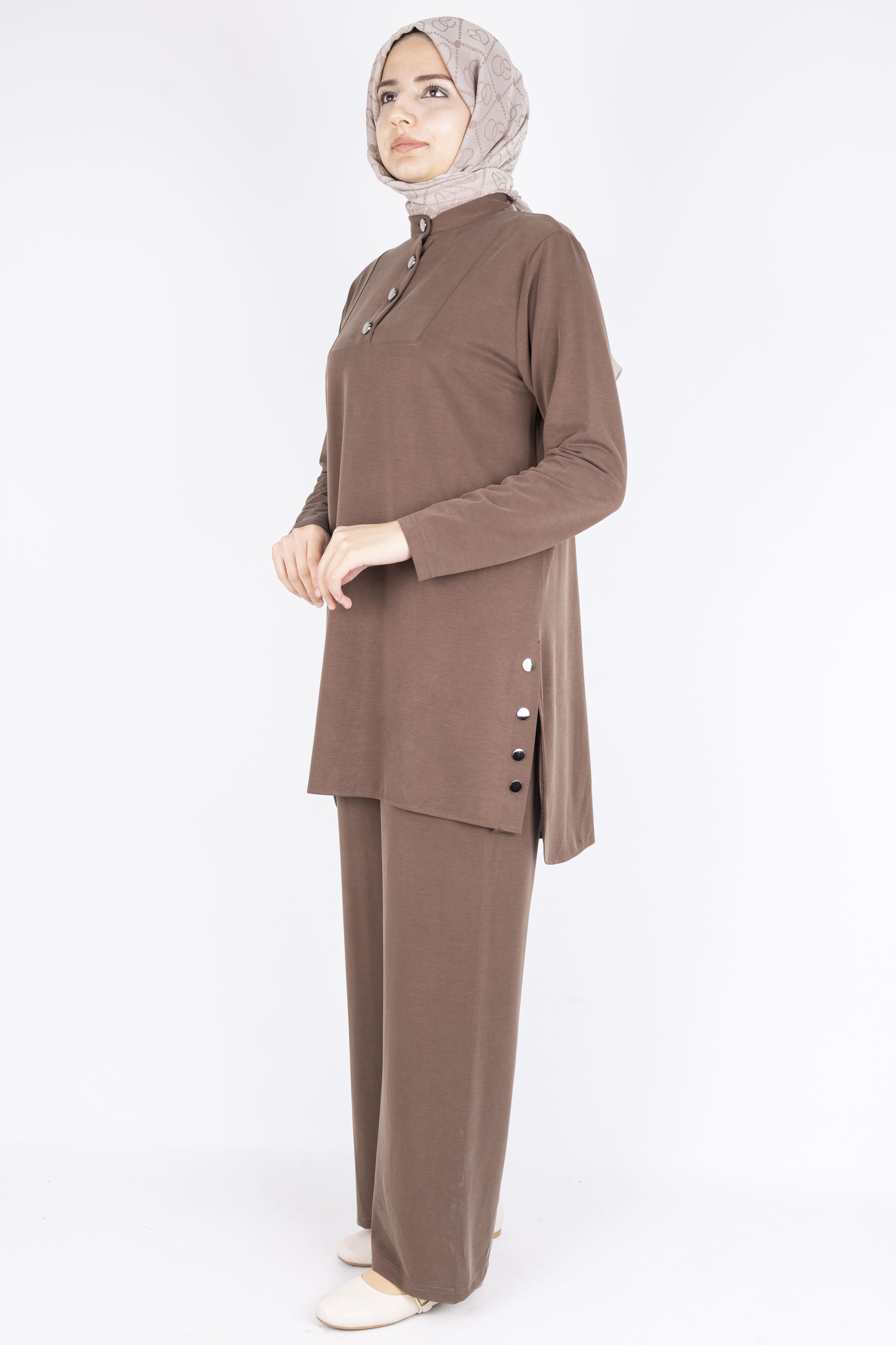 Düğme Detaylı Hakim Yaka Tunik Pantolon İkili Takım Kahve OTW564