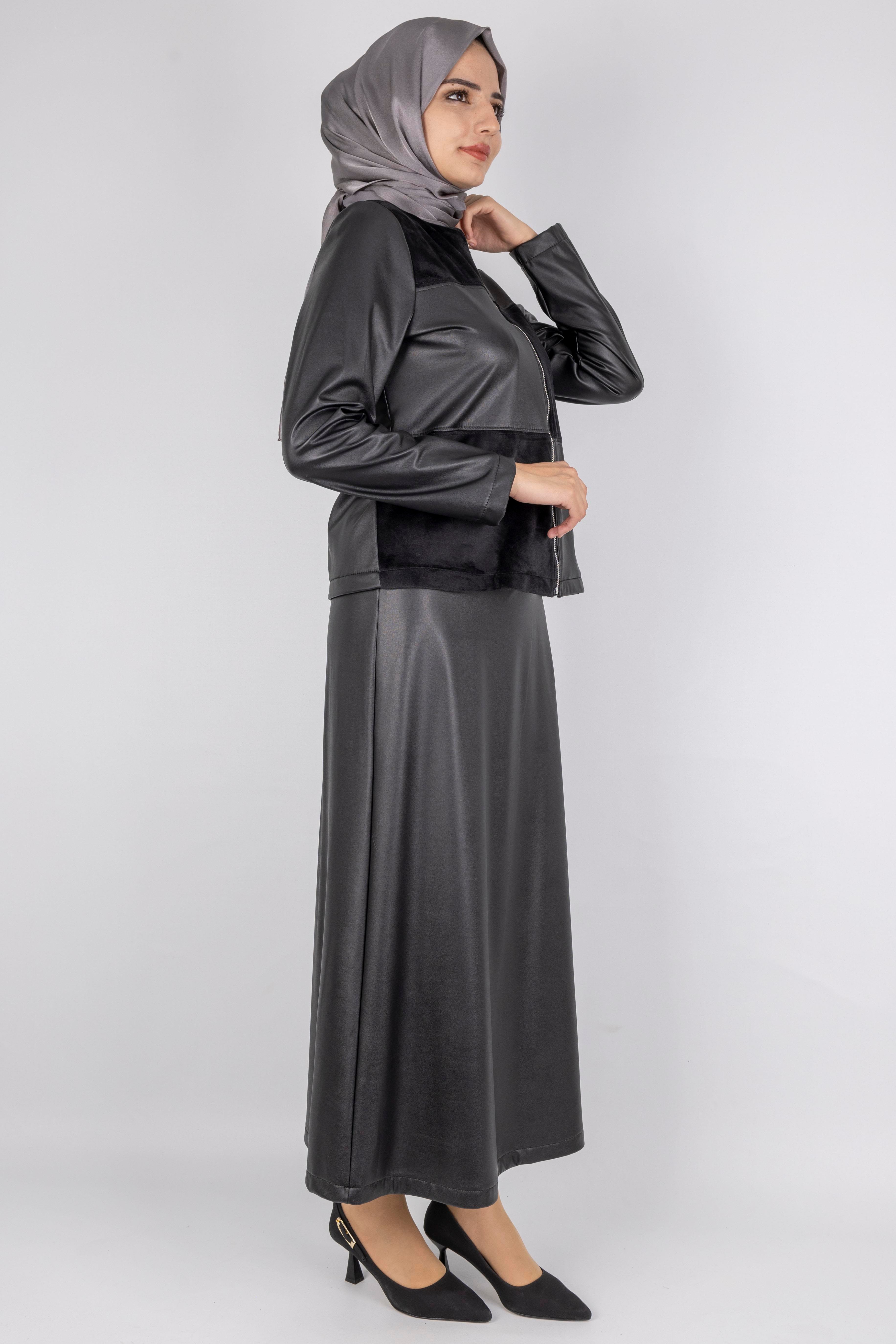 Fermuarlı Deri ve Kadife Detaylı Tesettür Takım Siyah OTW25553