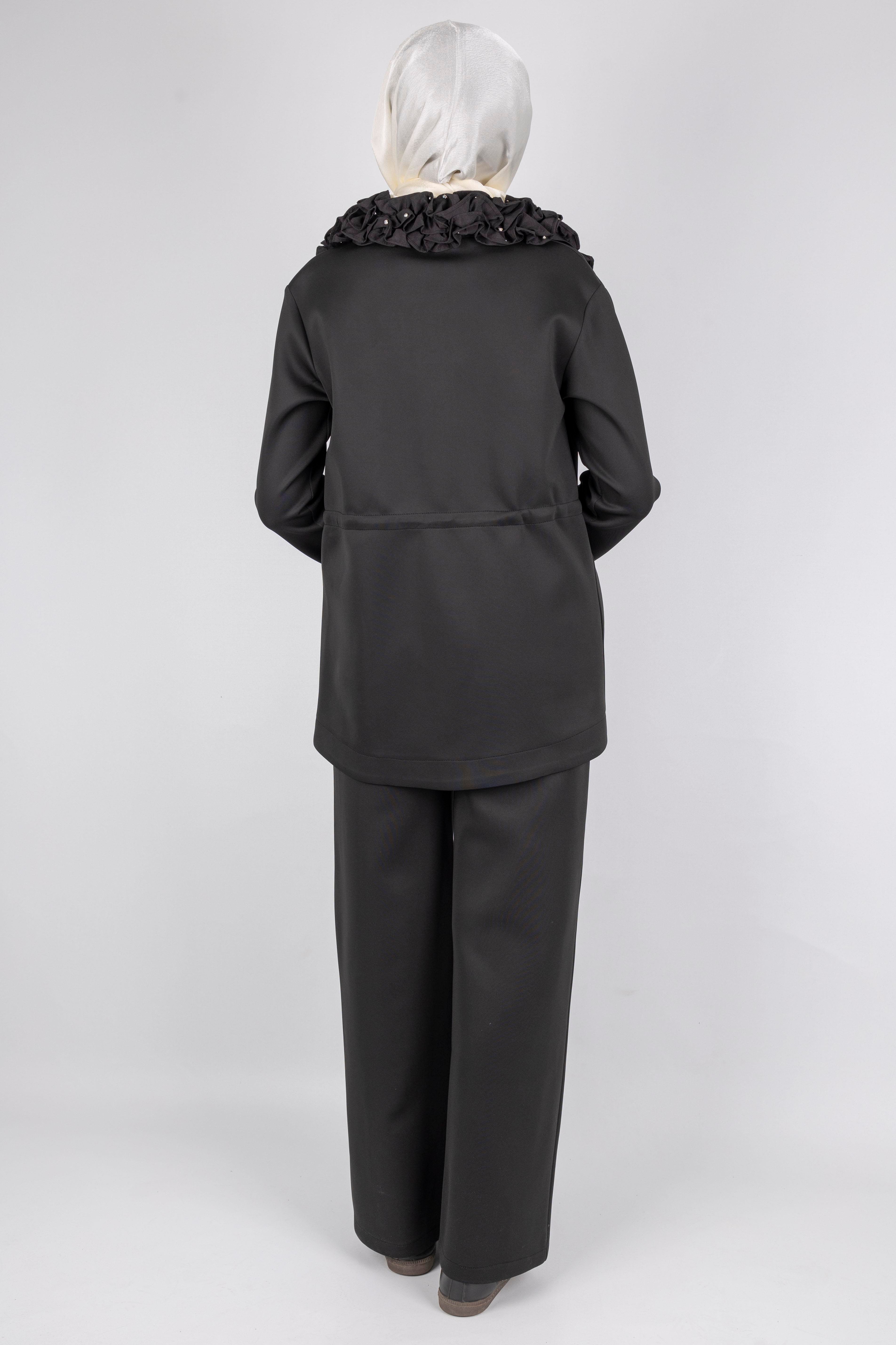 Fırfır Yaka Detaylı Pantolonlu Takım Siyah OTW8565