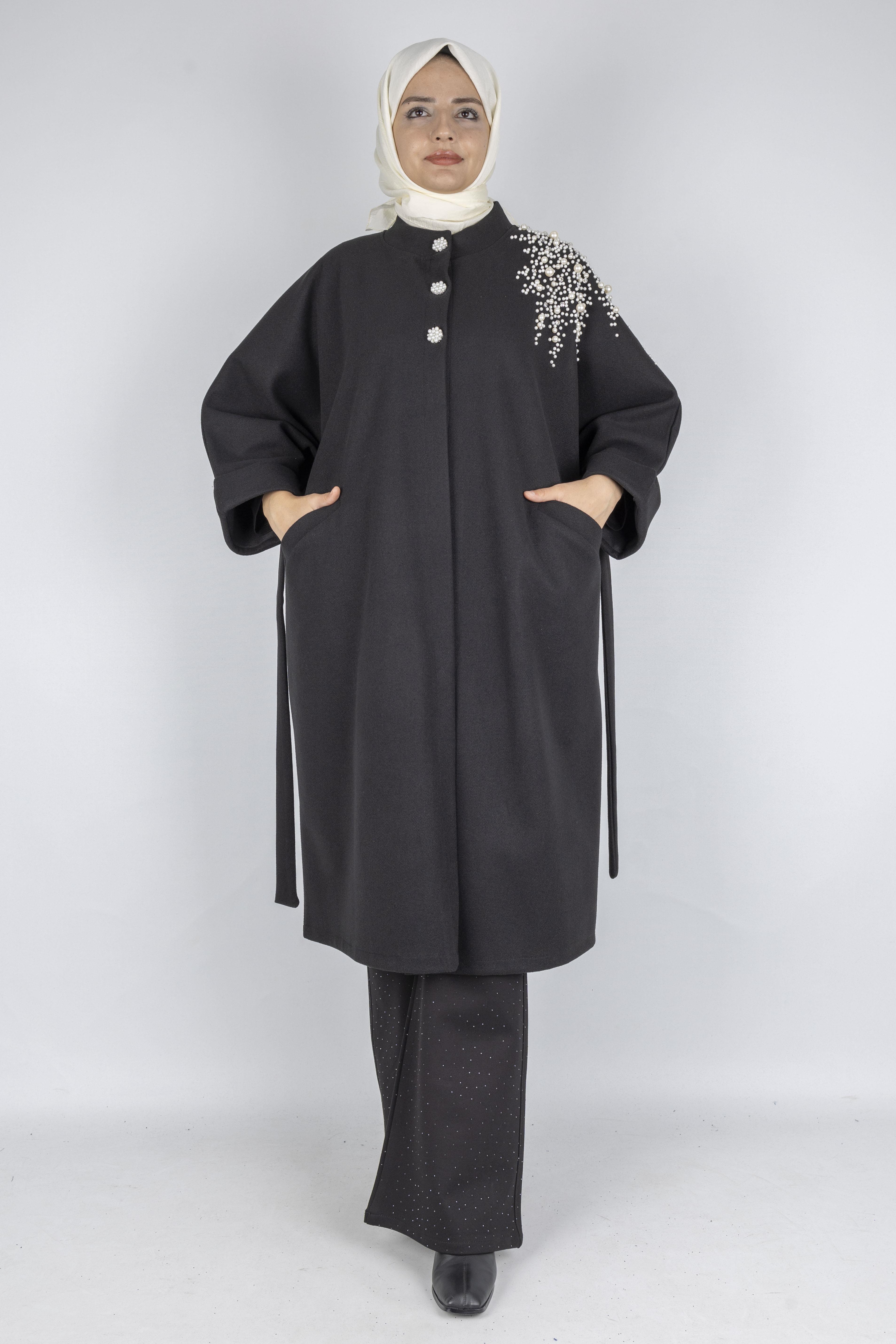 İnci Detaylı Büyük Beden Tesettür Kaban Siyah OTW9841