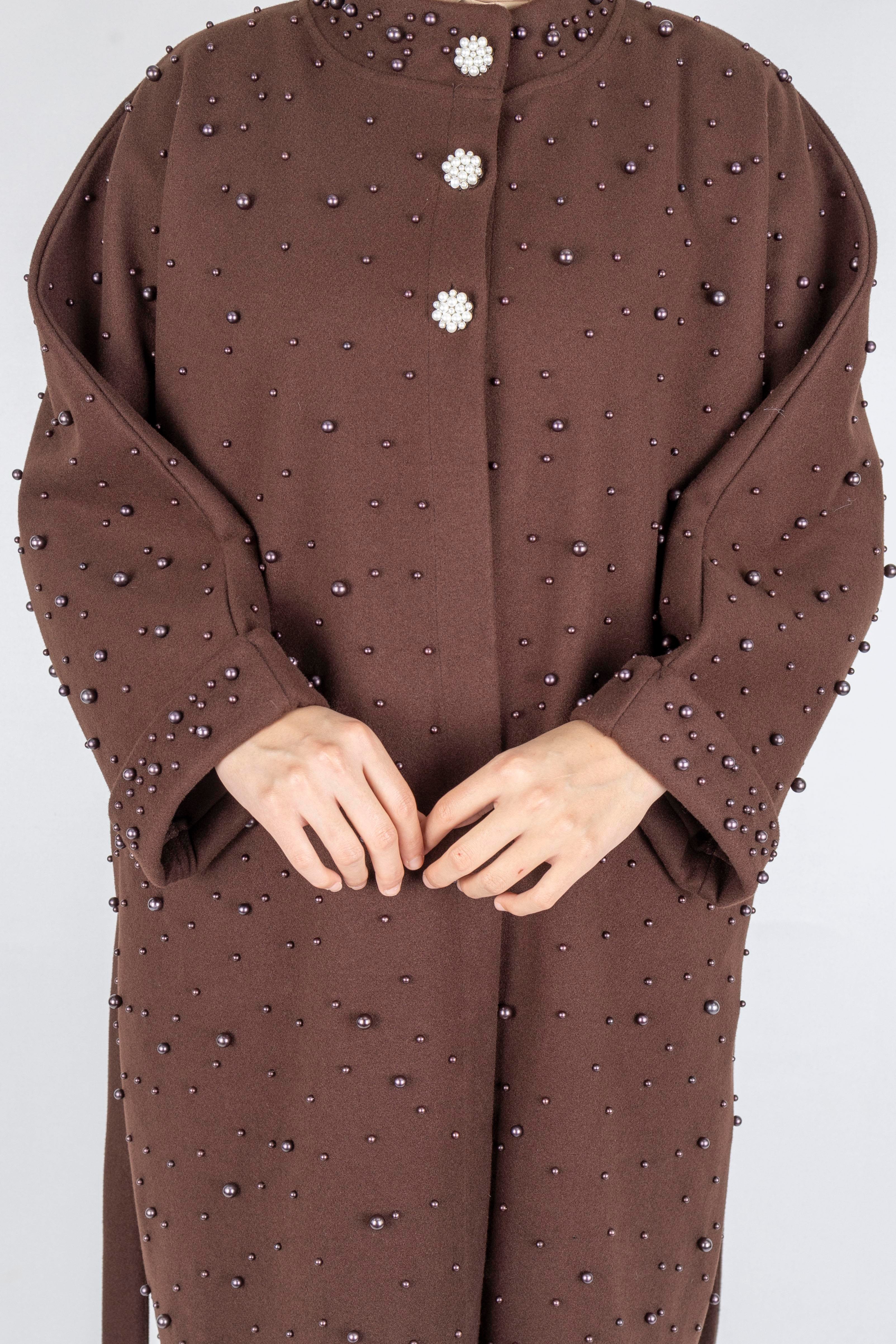 İnci Detaylı Kuşaklı Büyük Beden Kaban Kahve OTW9367