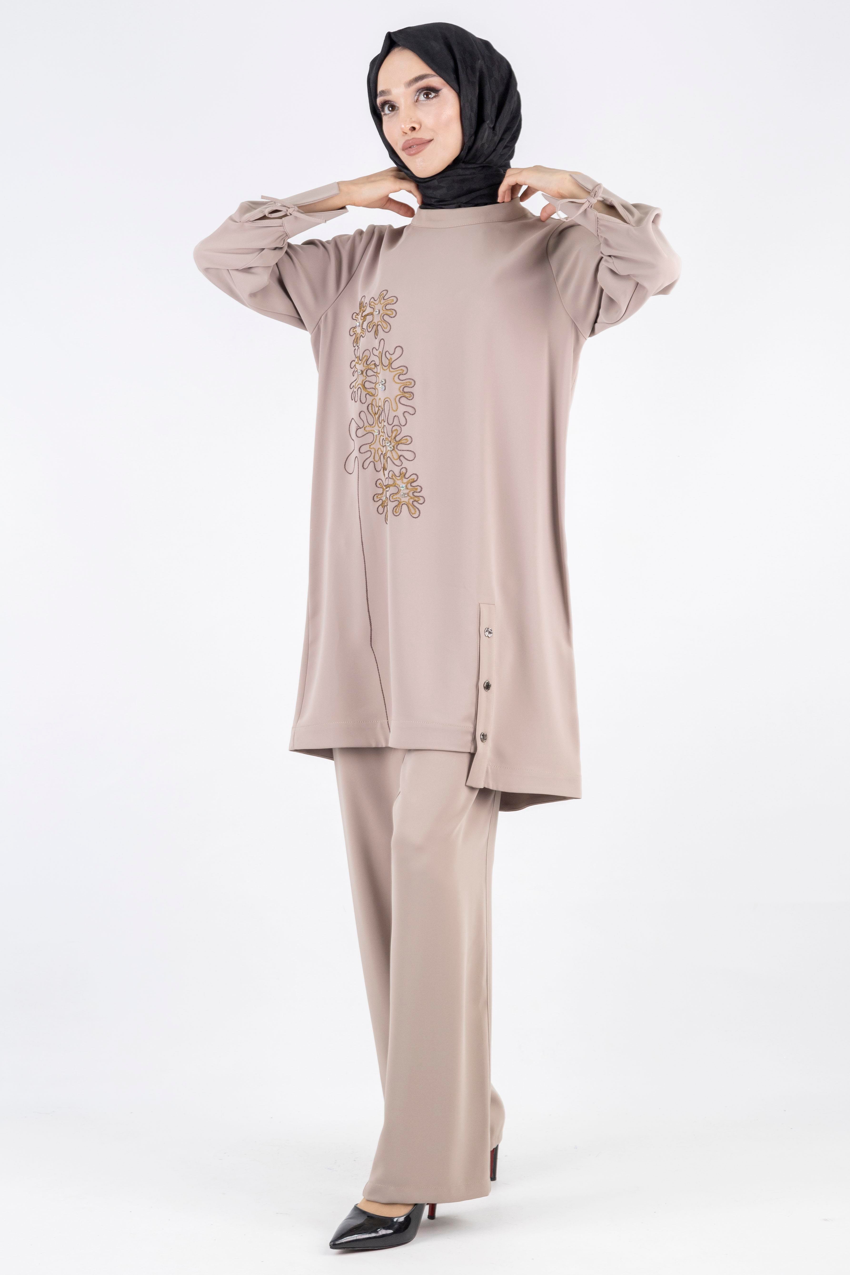 İşlemeli Pantolonlu Takım Vizon OTW1006