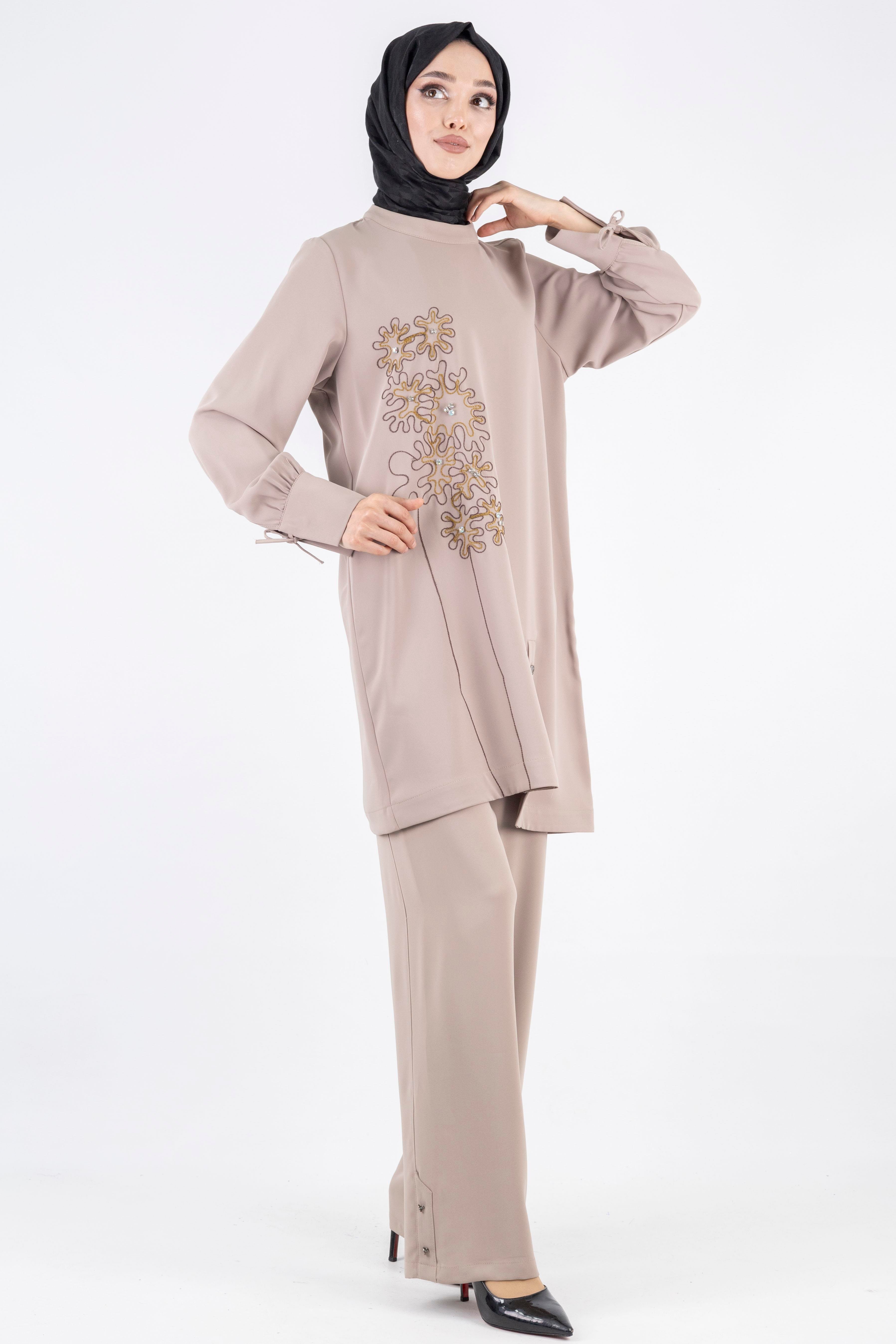 İşlemeli Pantolonlu Takım Vizon OTW1006