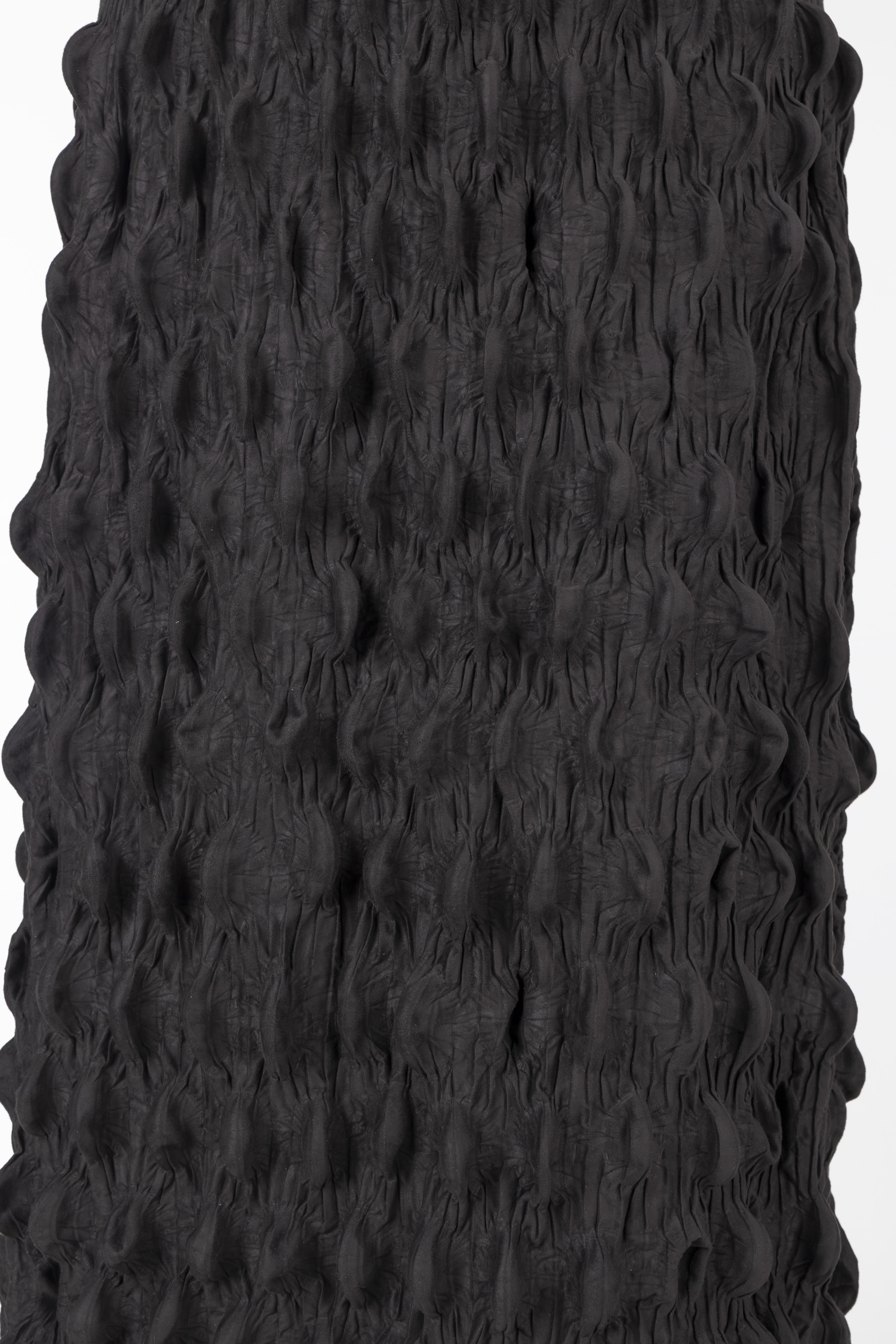 Kabartmalı Dokulu Uzun Etek Siyah OTW2468