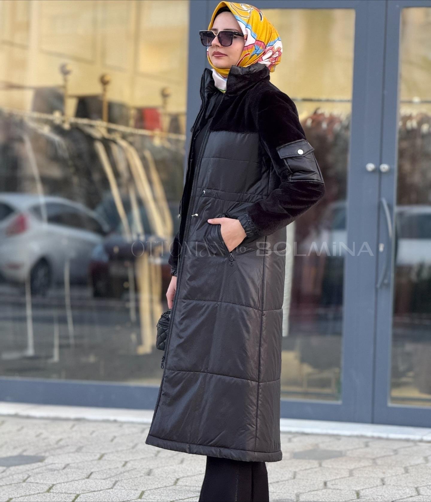 Kapitone Mont Siyah OTW36260