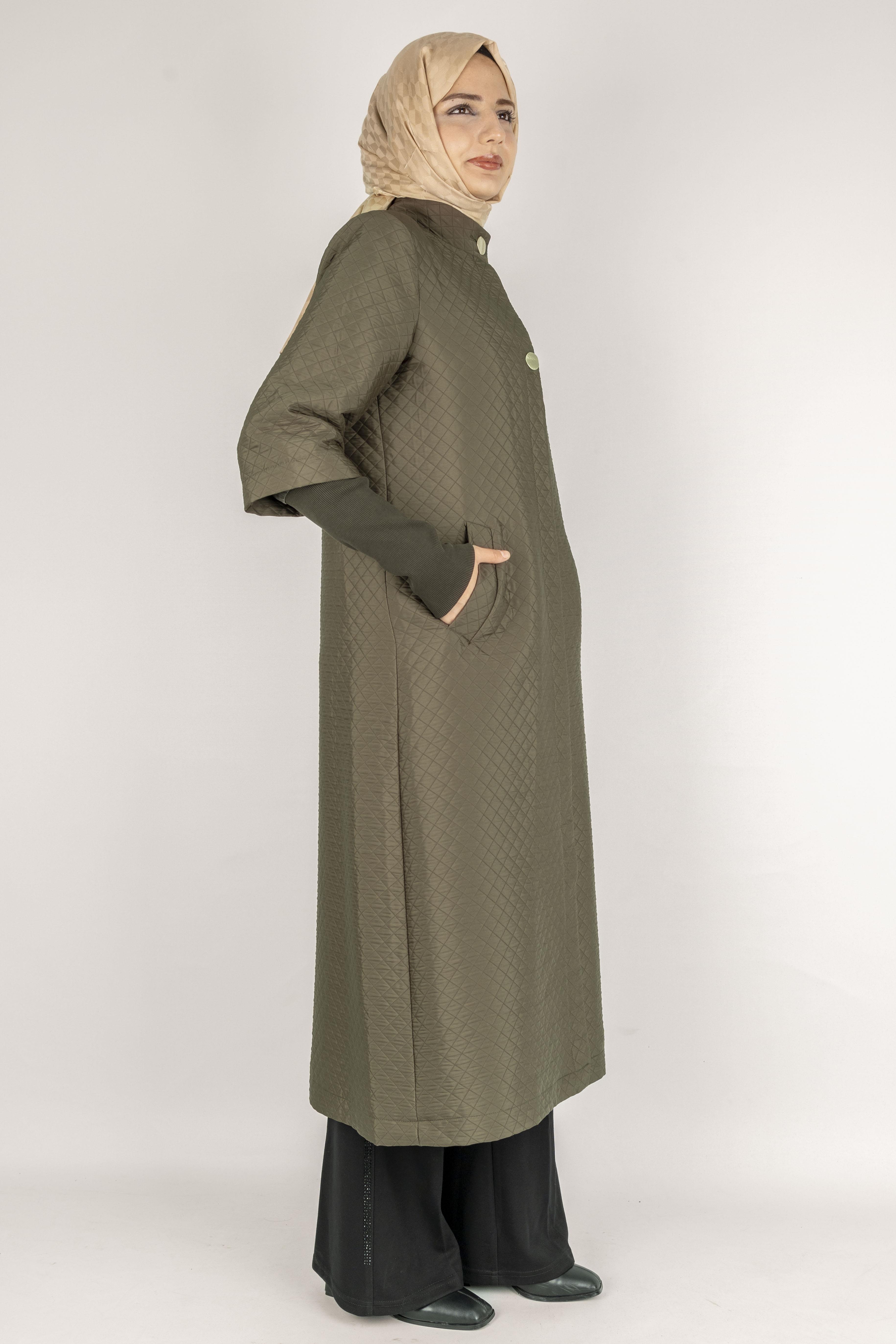 Kapitone Uzun Tesettür Kap Haki OTW36299