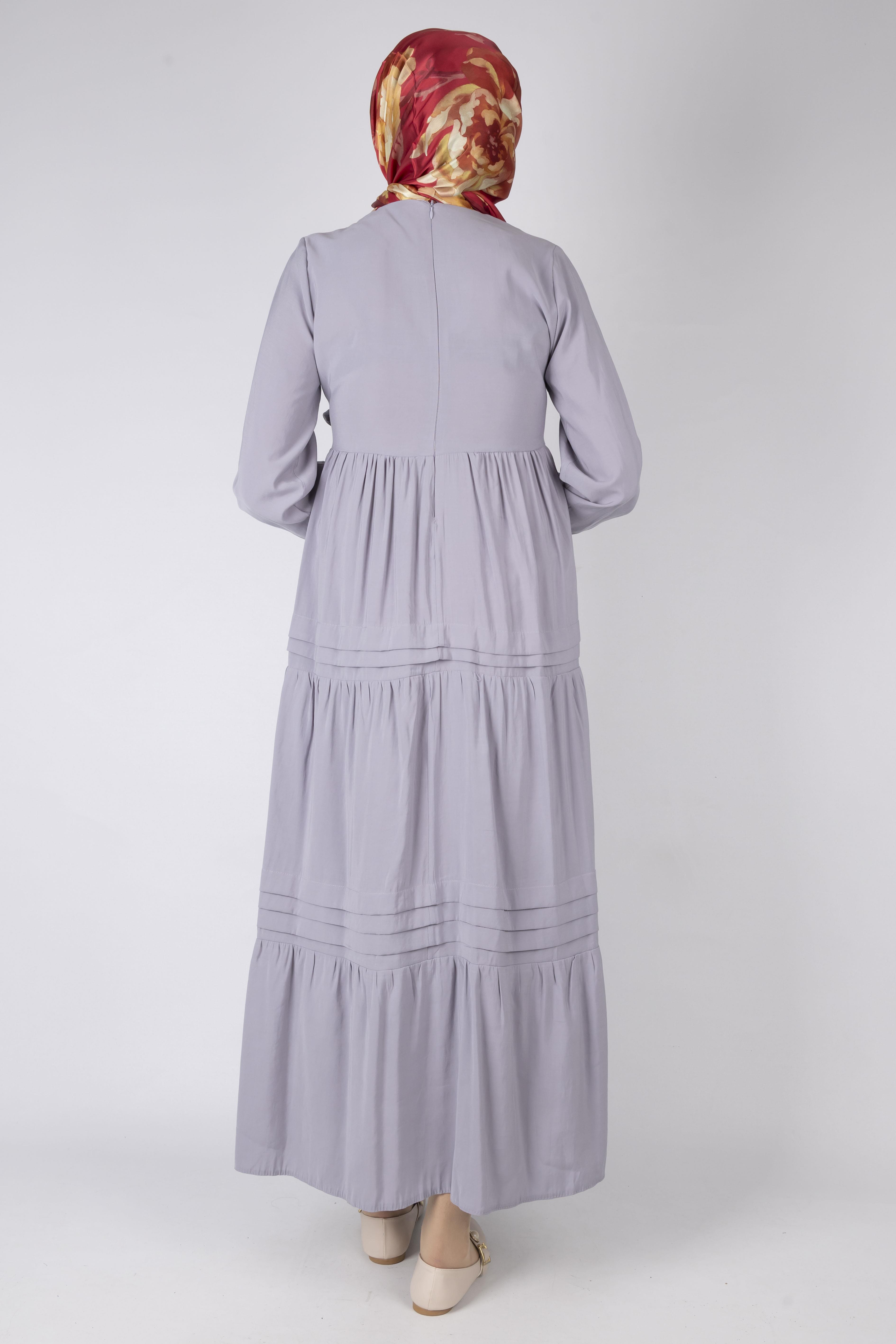 Kat Kat Volanlı Kuşaklı Tesettür Elbise Gri OTW5238