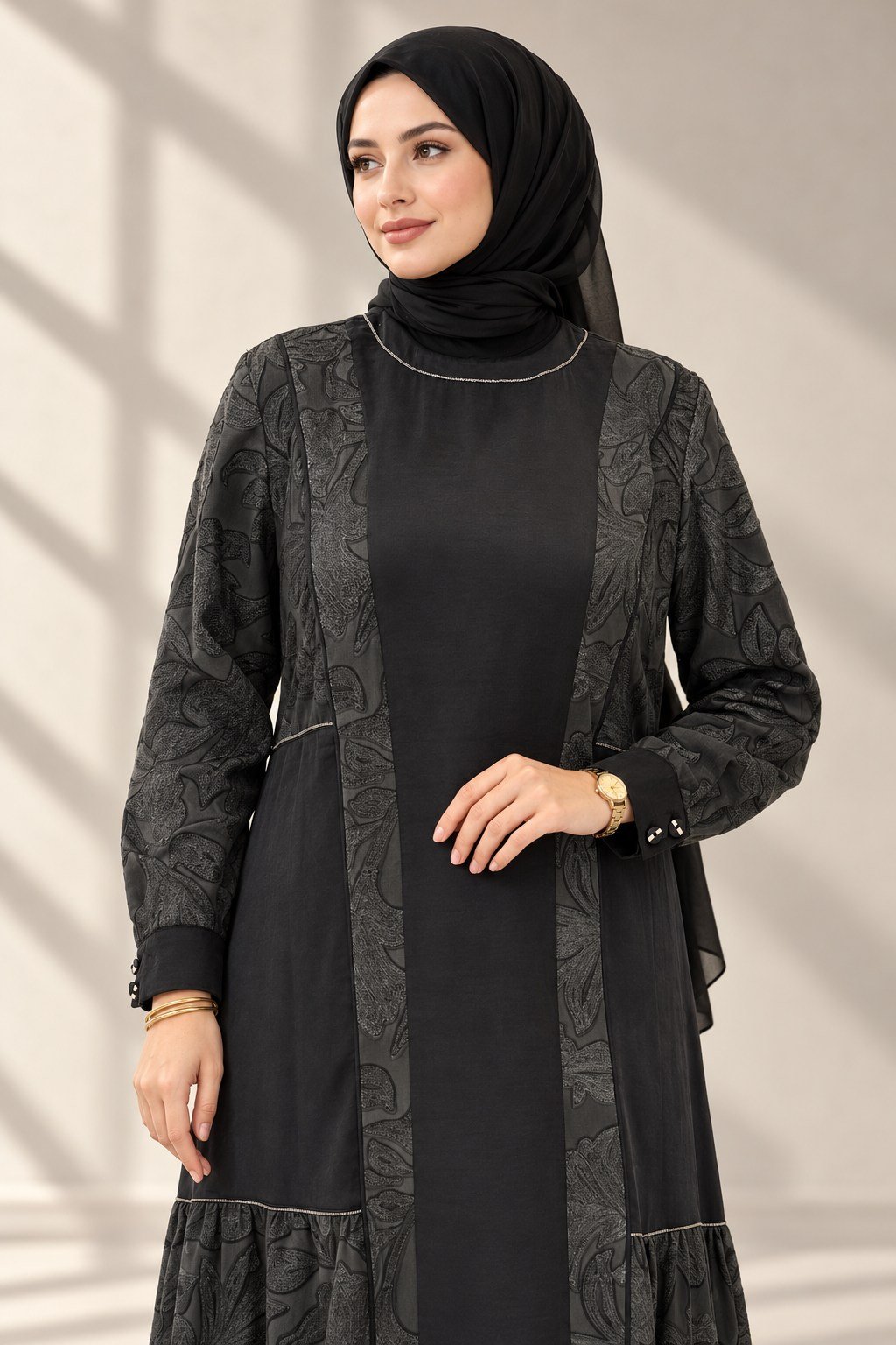 Orhan Store Çiçek Desenli Garnili Volan Detaylı Uzun Elbise Siyah OTW1975