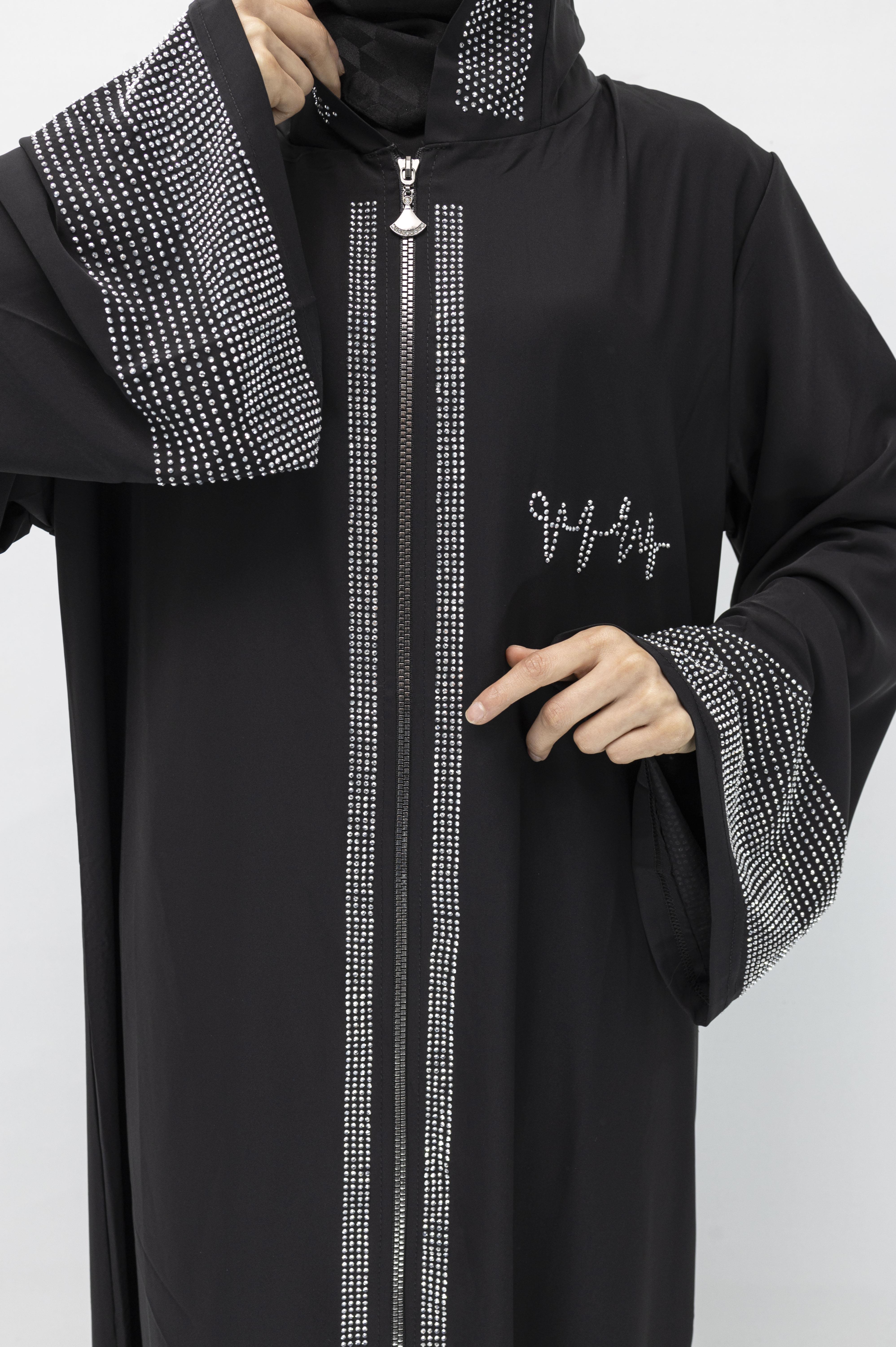 OTTOMAN TAŞLI DUBAİ FERACE Siyah-Gümüş OTW6112