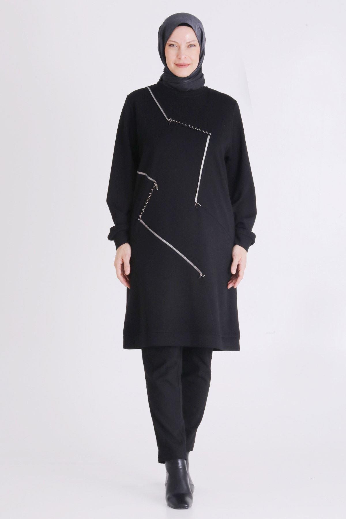 (OTW2064 Asimetrik Çizgi Detaylı Rahat Kesim Büyük Beden Tunik Siyah OTWV2064