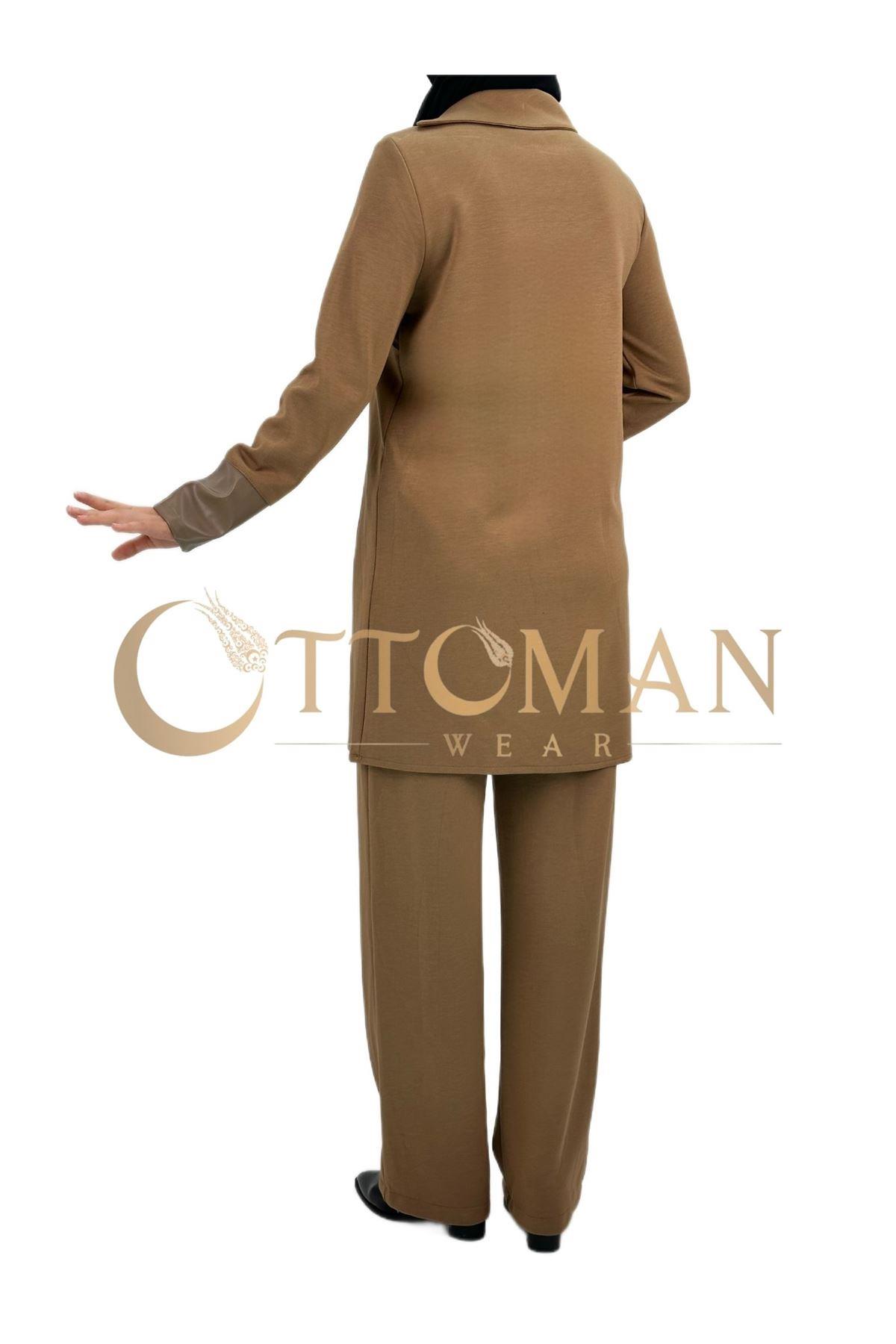OTW8131 Deri Detaylı Takım Camel
