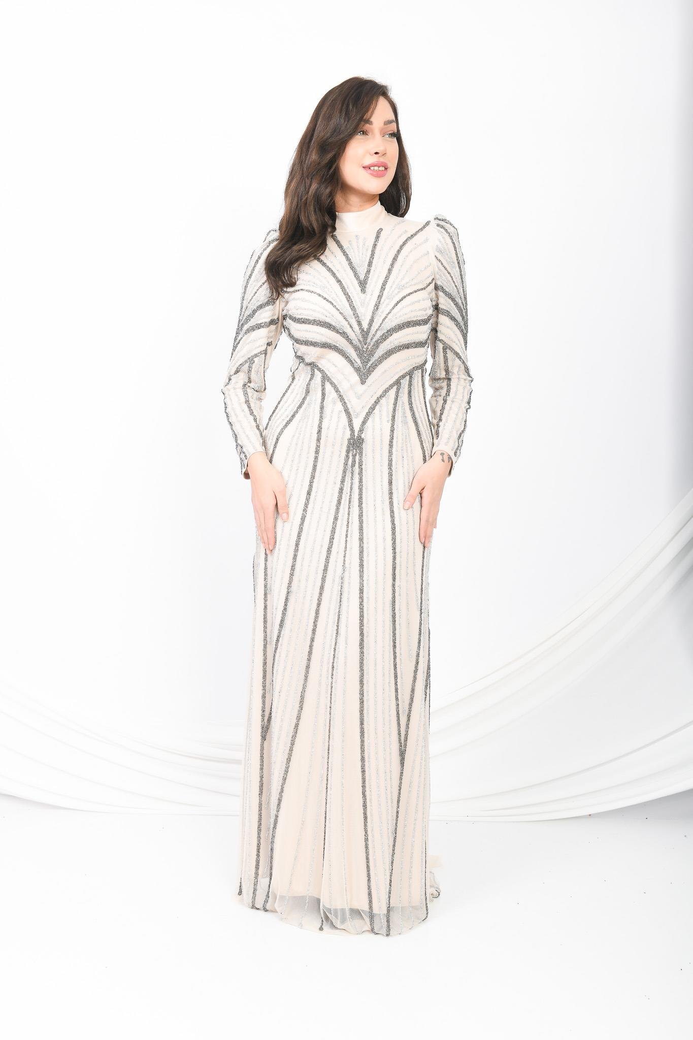 Parıltılı Çizgi Desenli Prenses Omuzlu Abiye Krem OTW3122