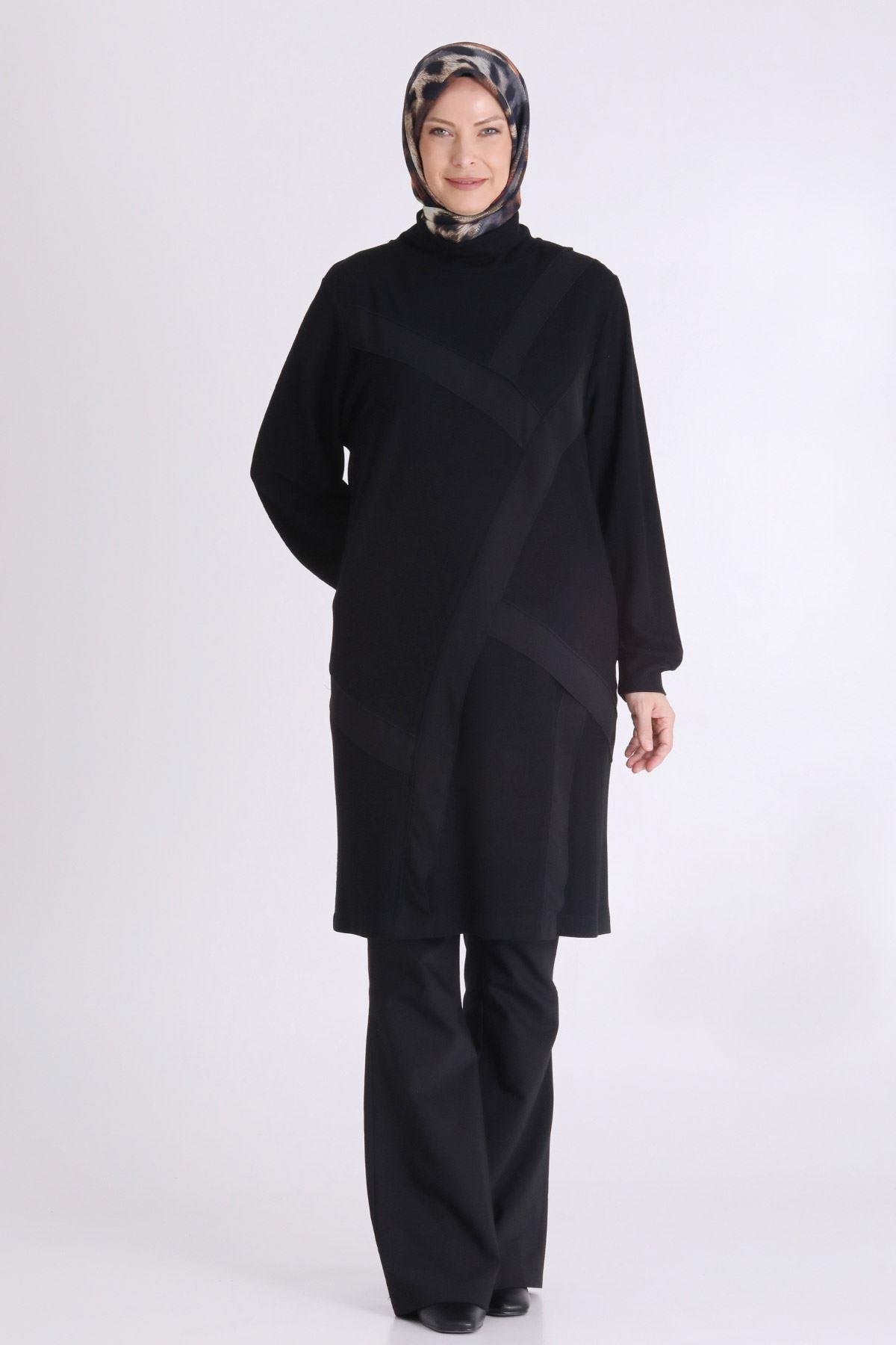 Şerit Detaylı Rahat Kesim Büyük Beden Tunik Siyah OTW20132