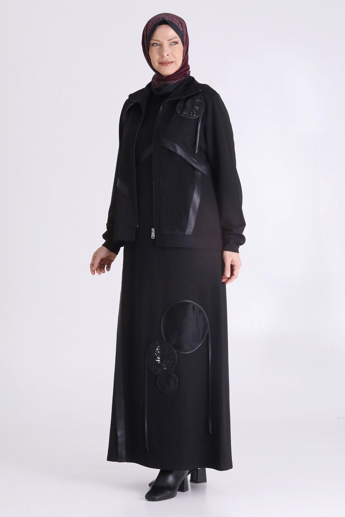Siyah Deri Şerit ve Pul Detaylı Tesettür İkili Takım Siyah OTW40013