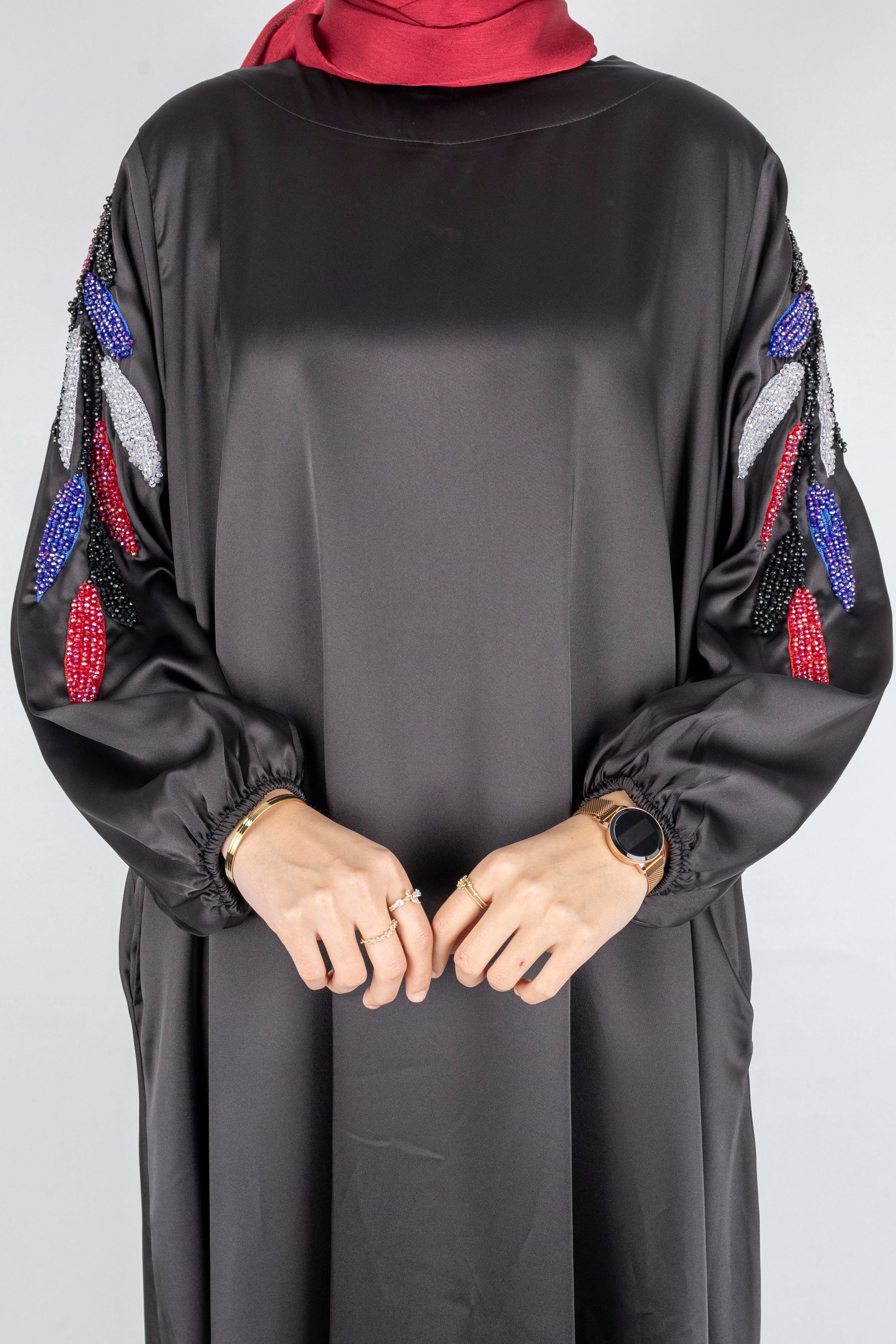 Taş İşlemeli Büyük Beden Saten Elbise Siyah OTW9829