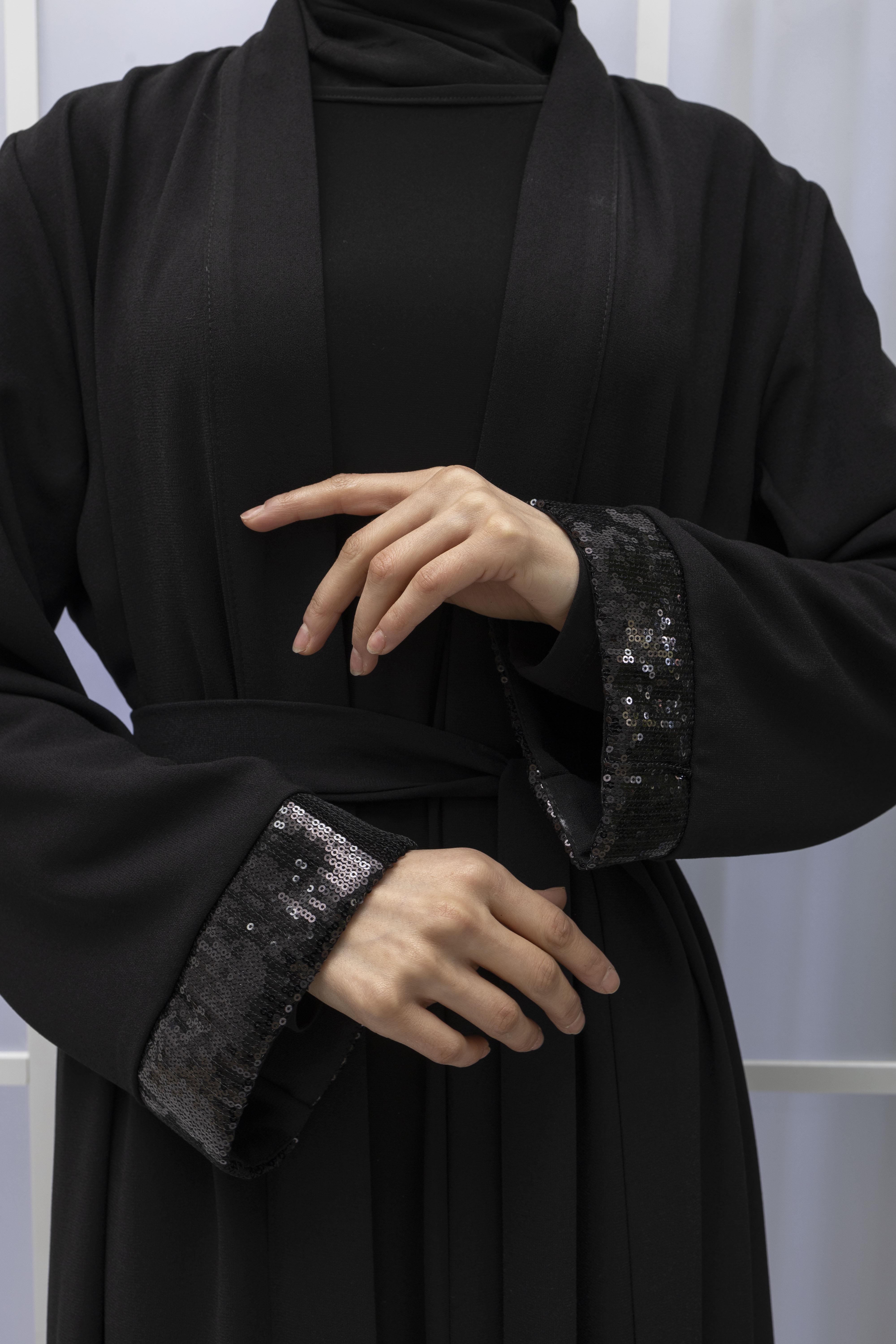 TÜL VE PUL DETAYLI ABAYA Siyah OTW8011