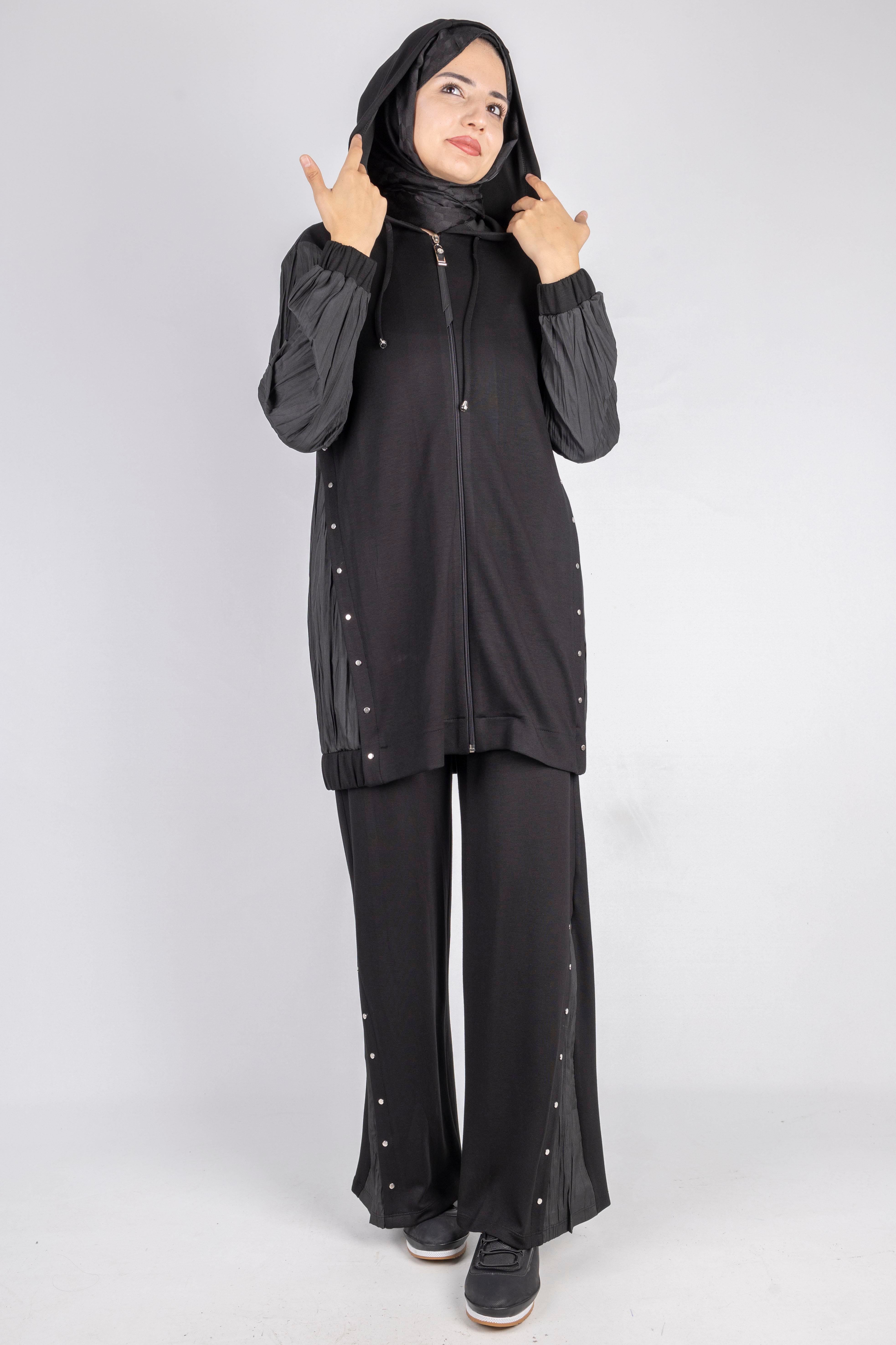 Yanları Taş Aksesuarlı Spor Tesettür Takım Siyah OTW2622