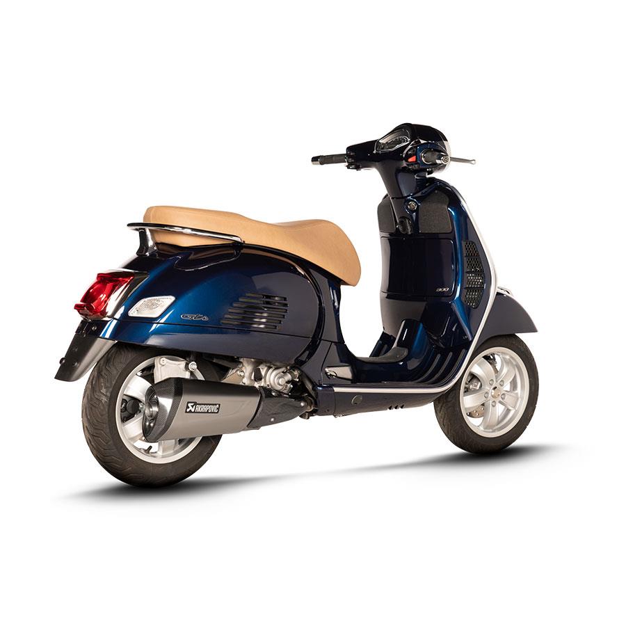 AKRAPOVIC S-VE3SO11-ZDFSS VESPA GTS SUPER 300 / SEI GIORNI / TECH (21-24) SLIP-ON LINE (SS) EGZOZ