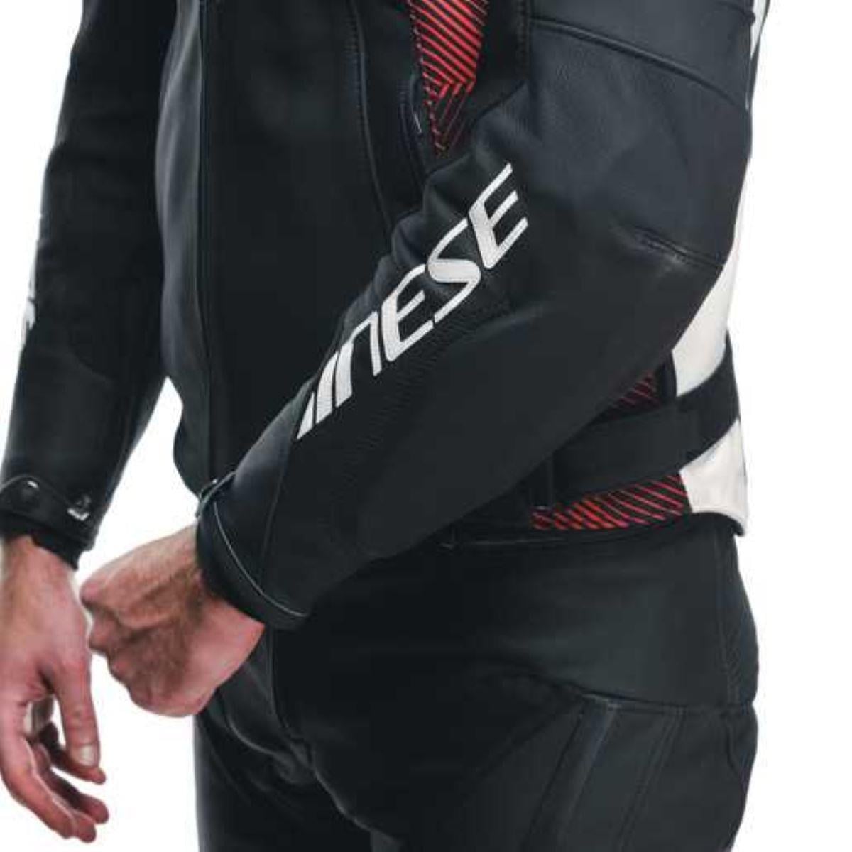 Dainese Avro 5 Blk Red Lava White Deri Mont
