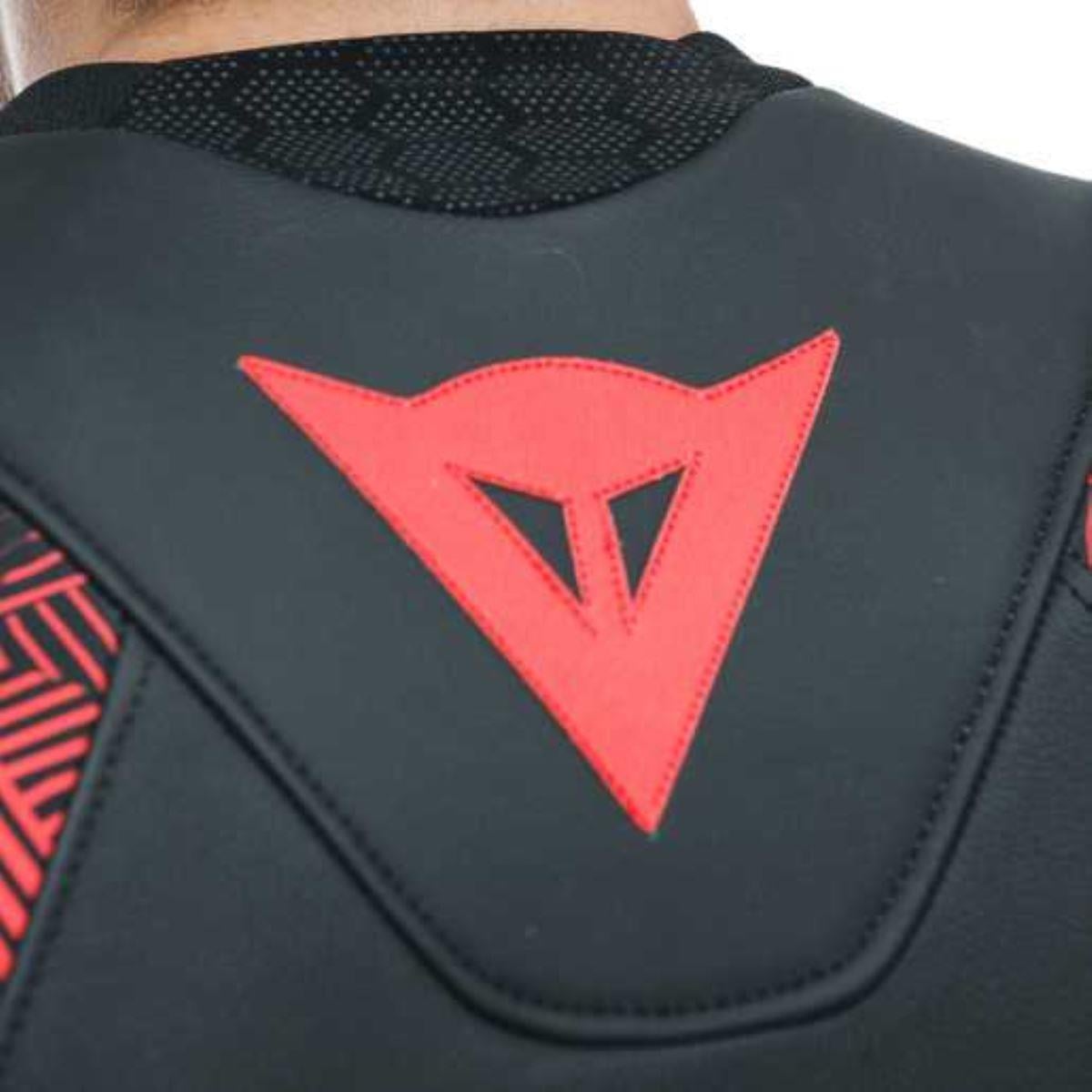 Dainese Avro 5 Blk Red Lava White Deri Mont
