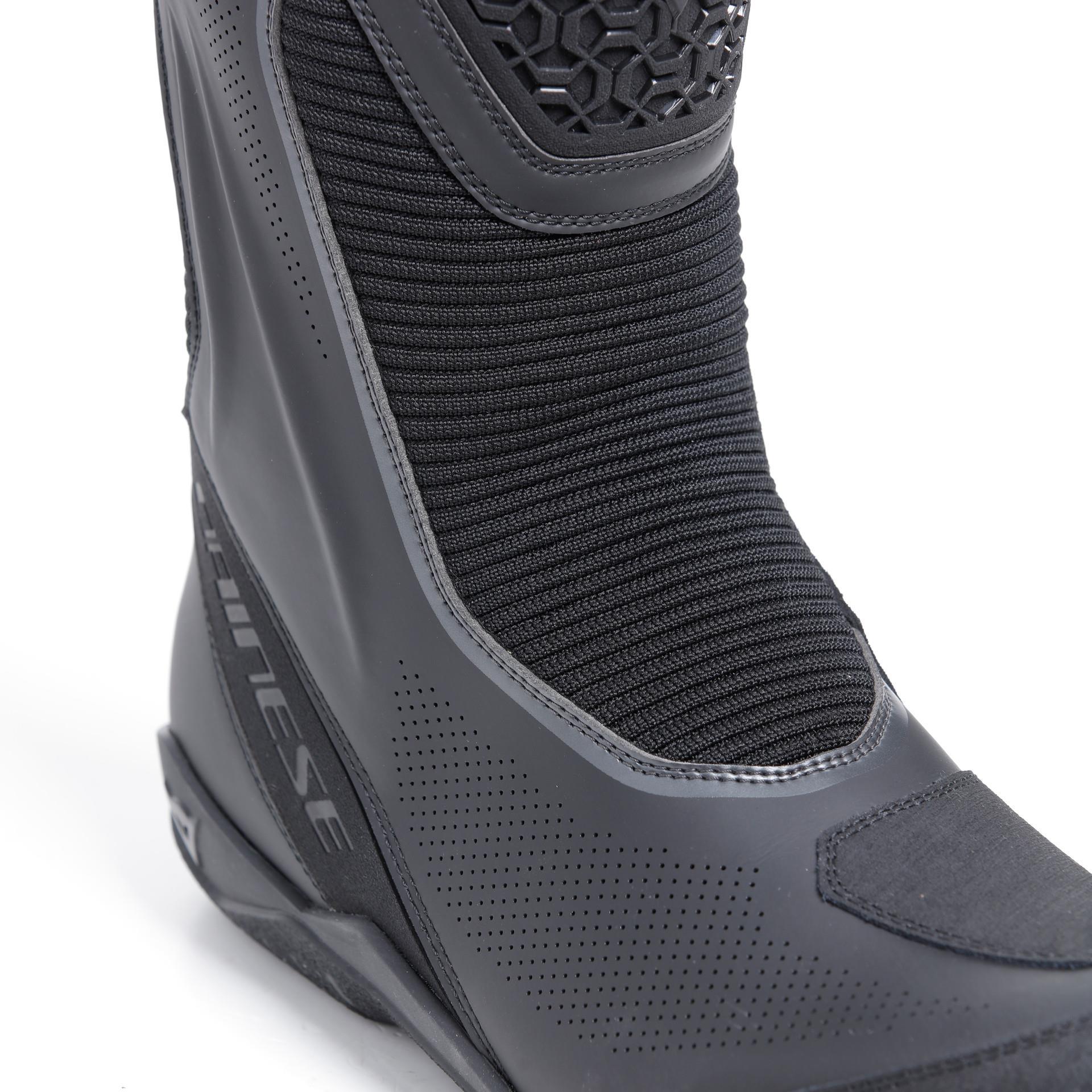 Dainese Freeland 2 Black Goretex Bot