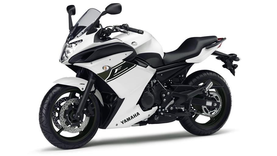 KAPPA KLXR364 YAMAHA XJ6 - XJ6 DIVERSION - XJ6 DIVERSION F600 (09-15) YAN ÇANTA TAŞIYICI