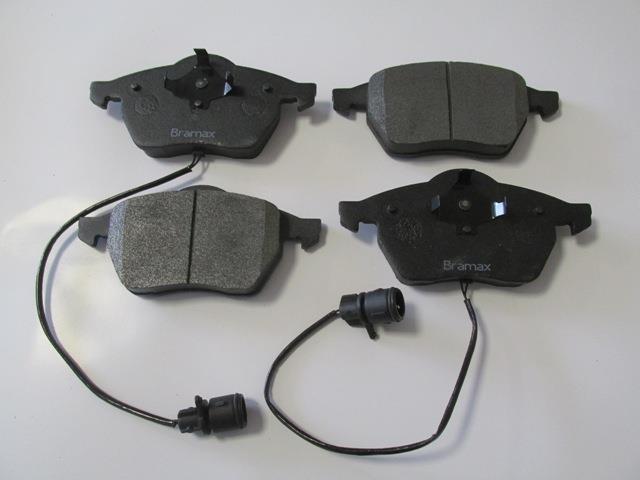 AUDI A100- 92/95; ÖN FREN BALATASI 2,0/2,4D/2,5TDI/2,6/2,8 (2KABLOLU)(DİSK)(156,4X73,8X19,5)(BRAMAX)
