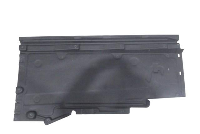 AUDI A4- 13/15; KARTER MUHAFAZA PLASTİĞİ SOL (TW)