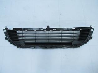 CITROEN C4- 11/17; ÖN TAMPON PANJURU