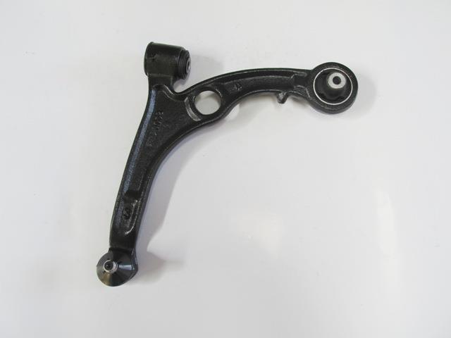 FIAT STILO- 03/06; ÖN ALT TABLA SOL ROTİLLİ/BURÇLU (SALINCAK) (14,5mm) (SH)
