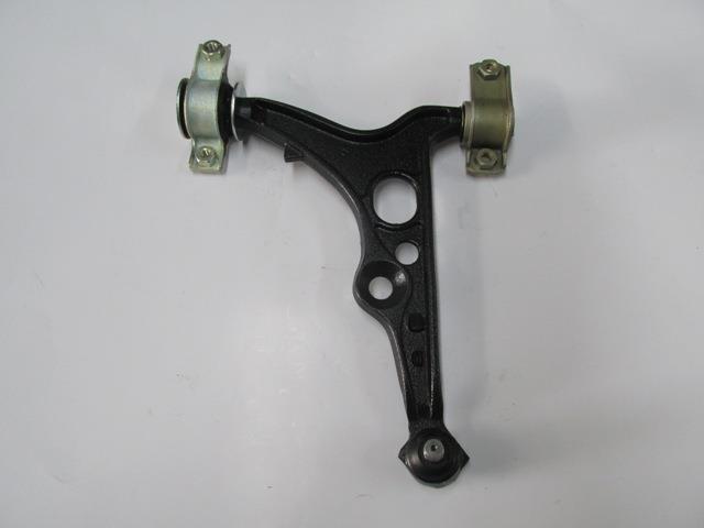 FIAT TIPO- 93/00; ÖN ALT TABLA SAĞ ROTİLLİ/BURÇLU (SALINCAK) (15mm) (SH)