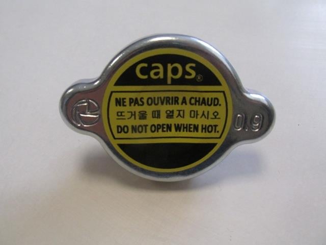 MAZDA B2500- PICK UP- 97/00; RADYATÖR KAPAĞI KÜÇÜK TİP BİNEK ARAÇLAR İÇİN (0.9) (KAUÇUK) (CAPS)