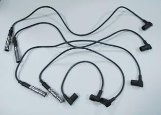 MERCEDES E CLASS- W124- 85/93; BUJİ KABLOSU TAKIM (8V)(200 KASA M102)2.0/2.3 CC (YOW JUNG)