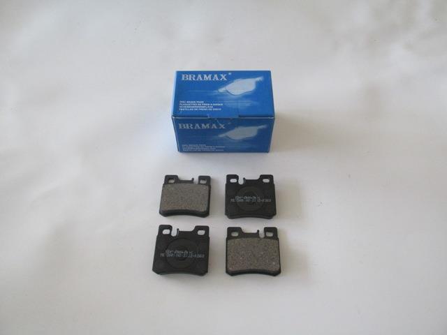 MERCEDES E CLASS- W124- 93/95; ARKA FREN BALATASI (KABLOSUZ)(DİSK) (61,8X58,1X13,5)(BRAMAX)