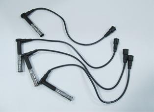 MERCEDES E CLASS- W124- 93/95; BUJİ KABLUSU TAKIM (16V)(200 220 M111)2.0/2.2 cc (YOW JUNG)