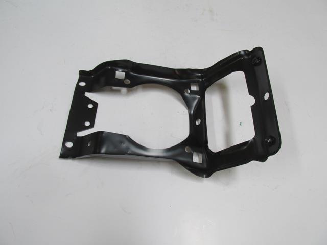 MERCEDES E CLASS- W211- 03/06; ÖN PANEL ORTA PARÇA (TW)