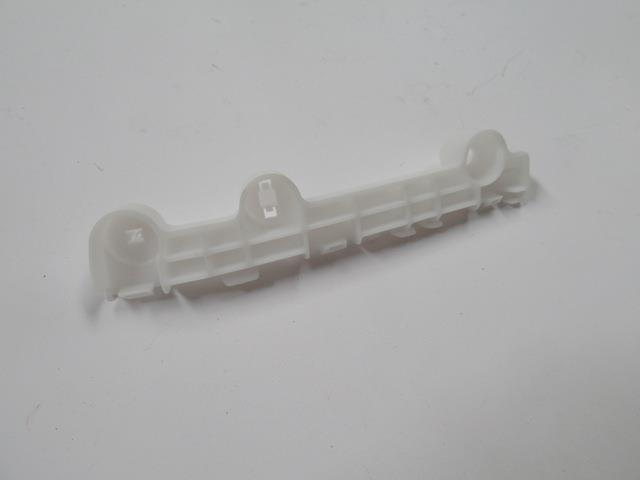 MITSUBISHI L200- PICK UP- 15/18; ÖN TAMPON BRAKETİ SOL PLASTİK (TW)