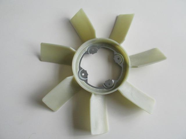NISSAN PICK UP- NAVARA- 06/14; FAN KANADI 7 KANAT