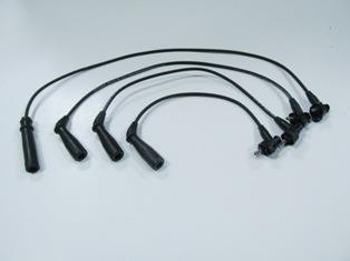 TOYOTA COROLLA- ZZ111- 00/02; BUJİ KABLOSU TAKIM (12V)EE110(2E)1.3 cc (YOW JUNG)