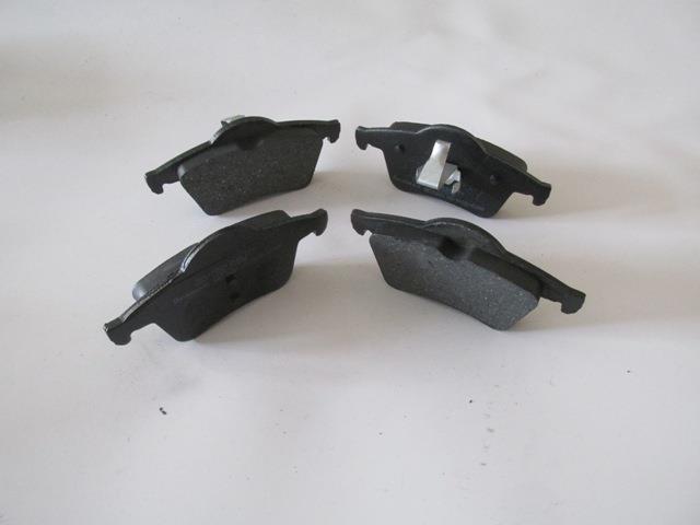 VOLVO S60- 05/09; ARKA FREN BALATASI (KABLOSUZ)(DİSK)(122,7X53,8X16,2/12;3,8X53,8X16,2)(BRAMAX)