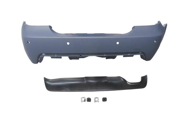 (YENİ ÜRÜN!!!)BMW 5 SERI- E60- 04/07; ARKA TAMPON (KARLIKLI/ASTARLI/ÇEKİ DEMİR KAPAKLI/SENSÖR DELİKLİ 24MM)M-TECH
