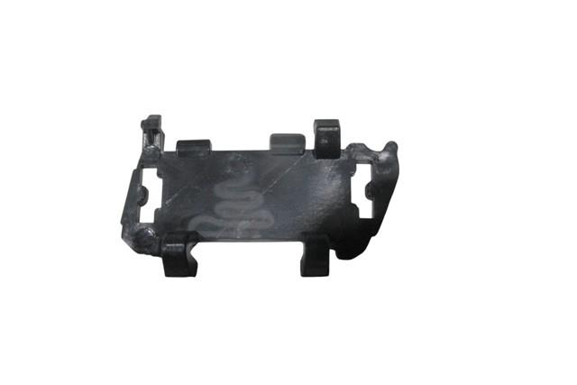 (YENİ ÜRÜN!!!)BMW 5 SERI- E60- 04/10; FAR YIKAMA FİSKİYE KAPAĞI BAĞLANTI BRAKETİ SOL (M5/LCI)
