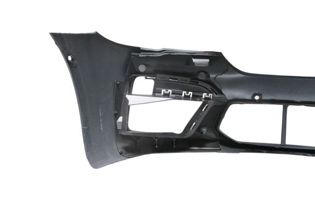 (YENİ ÜRÜN!!!)BMW 5 SERI- G30- 20/22; ÖN TAMPON GRİ (IZGARALI/SİS KAPAKLI/SENSÖR DELİKLİ) (F90/M5/LCI)