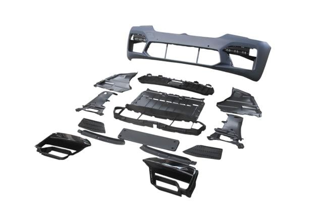 (YENİ ÜRÜN!!!)BMW 5 SERI- G30- 20/22; ÖN TAMPON GRİ (IZGARALI/SİS KAPAKLI/SENSÖR DELİKLİ) (F90/M5/LCI)