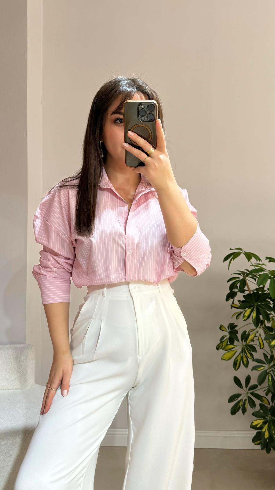 Pembe Çizgili Gömlek