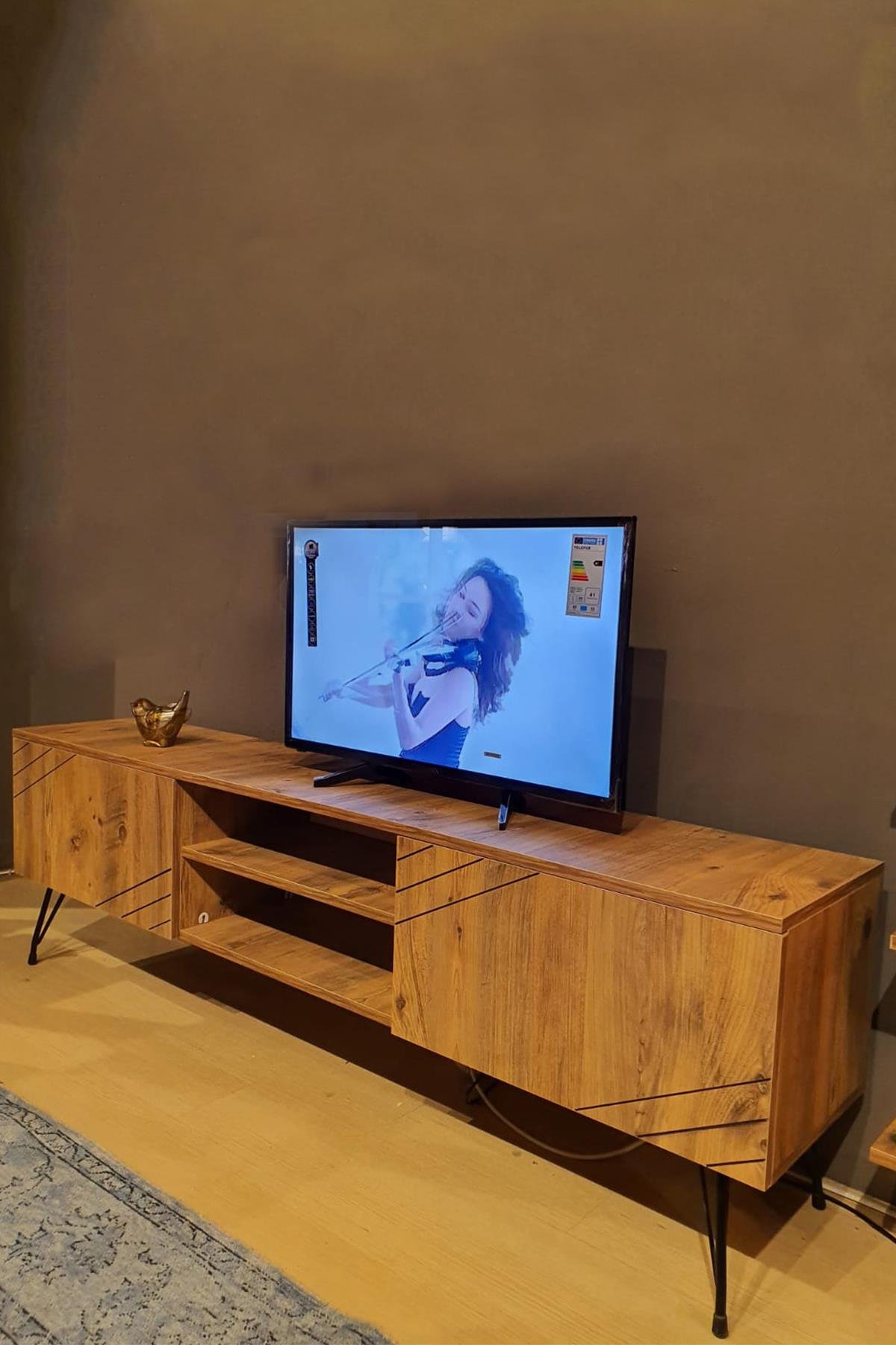 Ceviz Kare Çapraz Tv Ünitesi Tek Alt