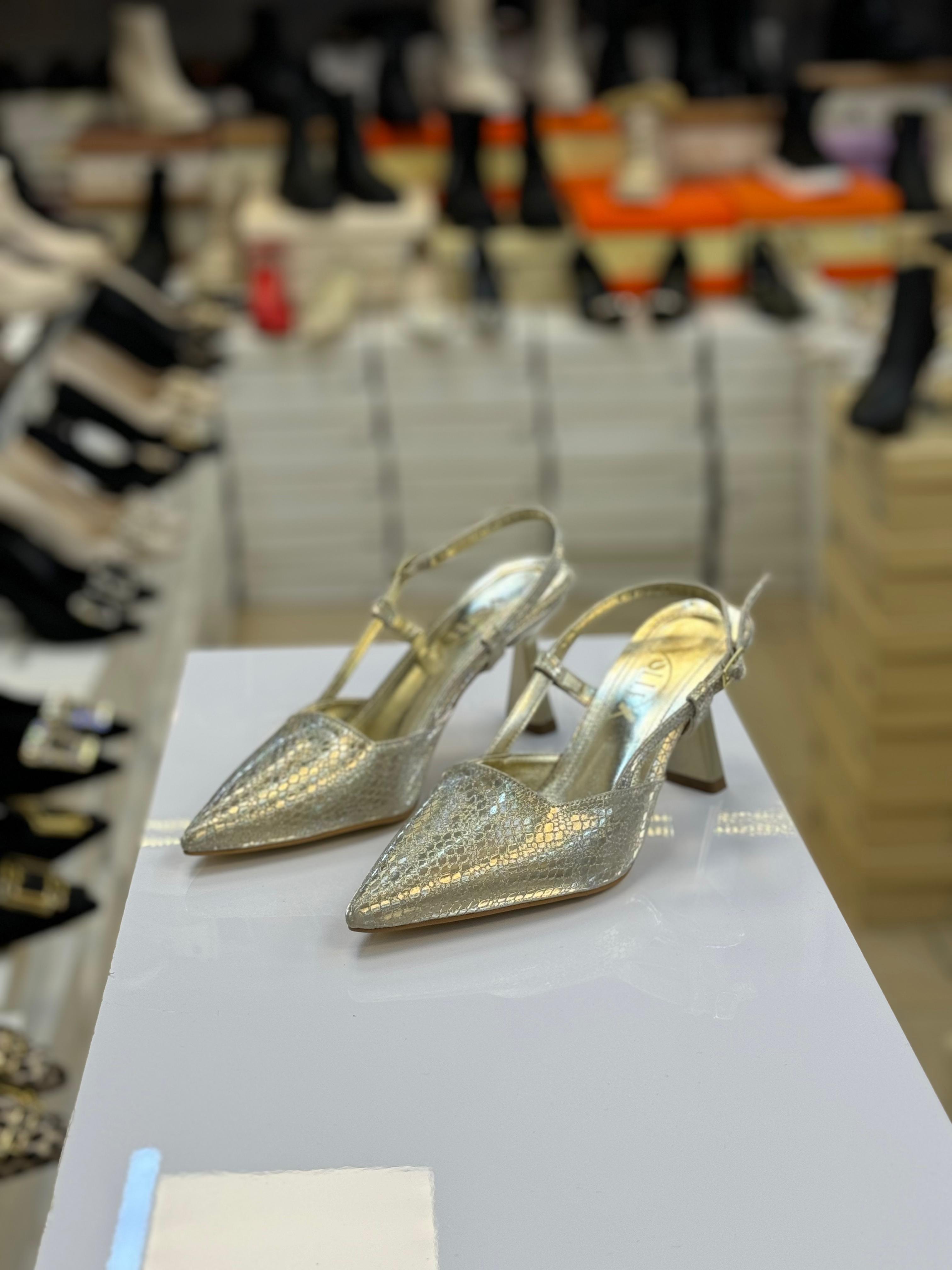 Arkası Açık Yüksek Topuk DPN Malzeme Gold Stiletto